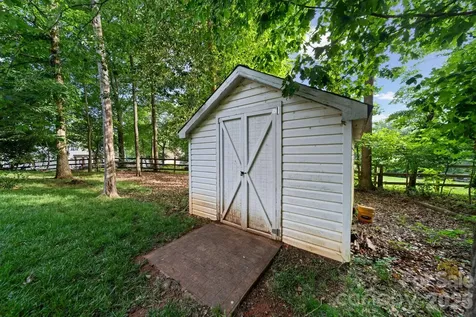 8106 Acton Court Mint Hill NC 28227