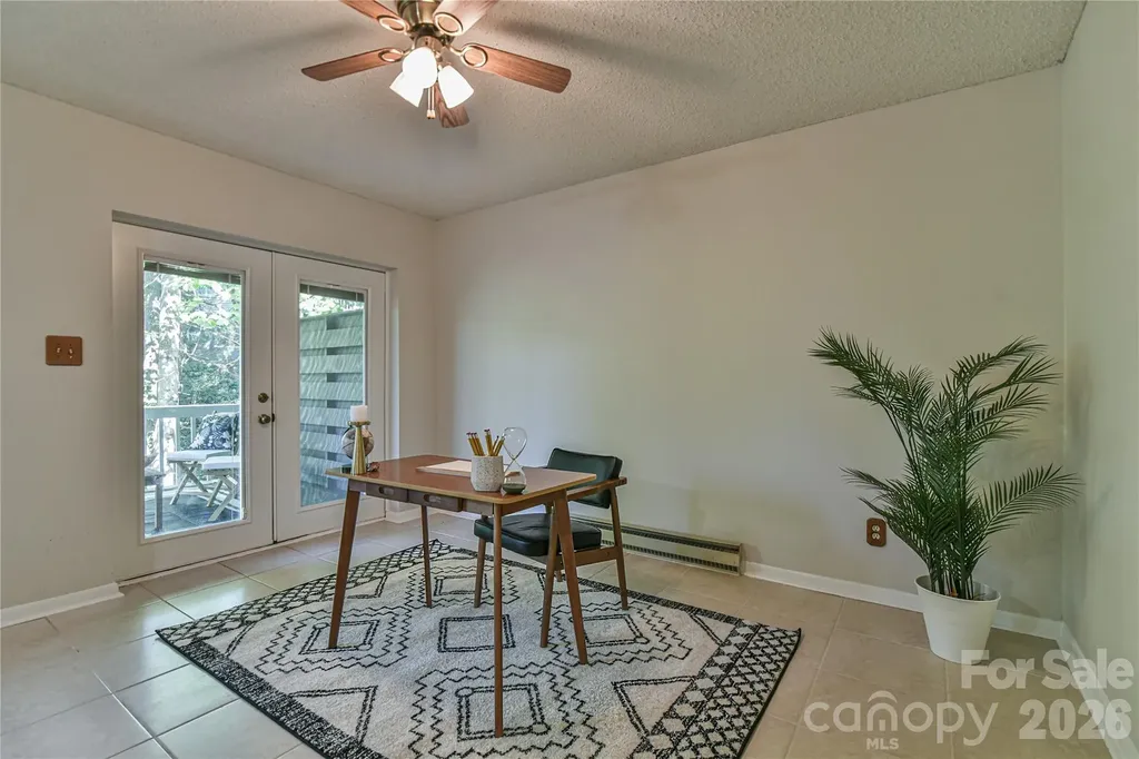 63 Hollybrook Drive Asheville NC 28803