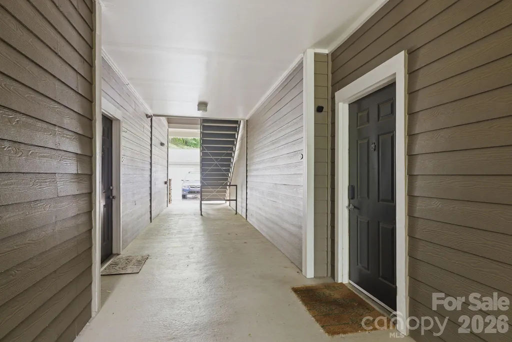 900 Vista Lake Drive Candler NC 28715