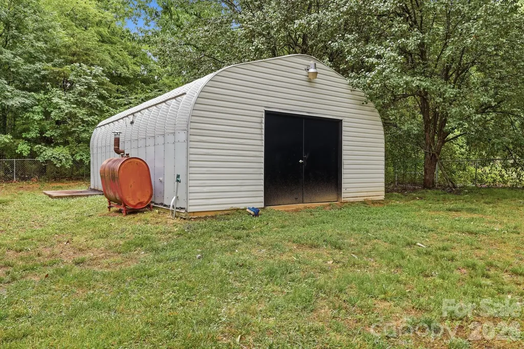 1293 Hickory Nut Lane Lincolnton NC 28092