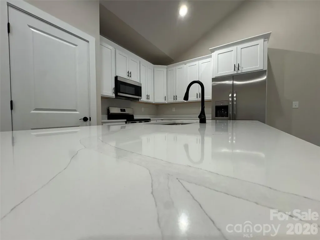 403 Scarlett Oak Court NE Lenoir NC 28605