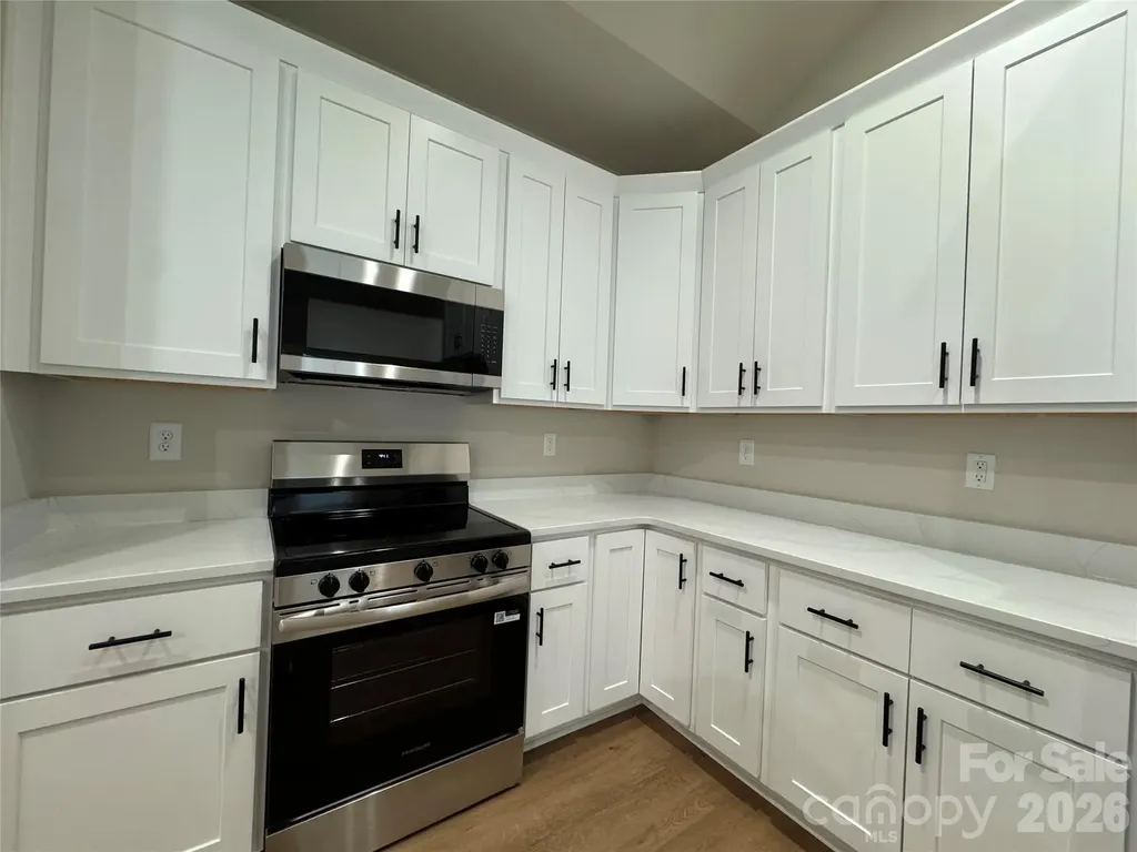 403 Scarlett Oak Court NE Lenoir NC 28605
