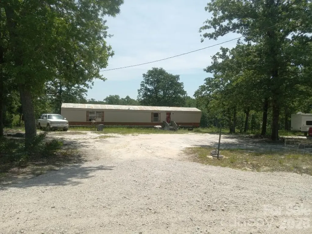 3328 Love Road Kershaw SC 29067