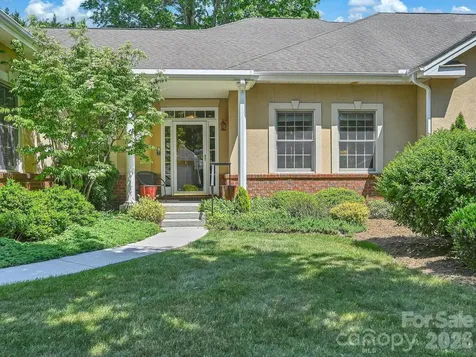 18 Boddington Court Asheville NC 28803