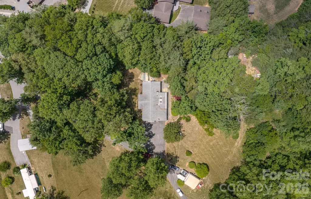 22 Tilson Trail Asheville NC 28805