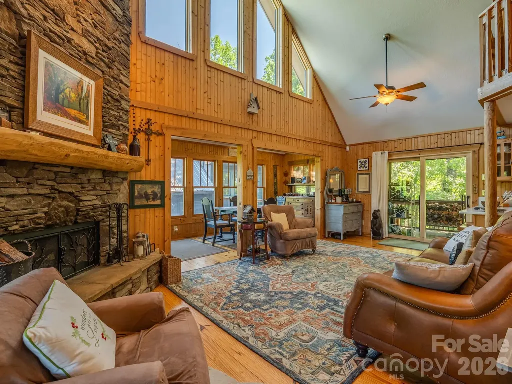 301 Peaks Drive Lake Lure NC 28746