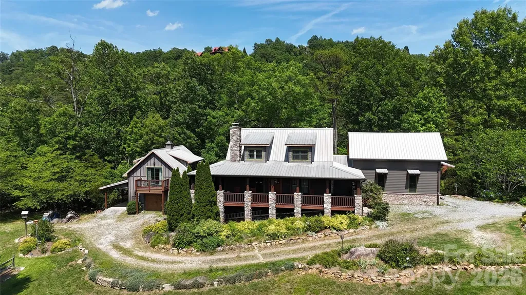 301 Peaks Drive Lake Lure NC 28746