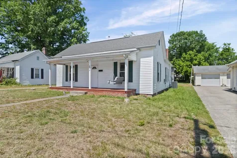 204 S East Avenue Kannapolis NC 28083