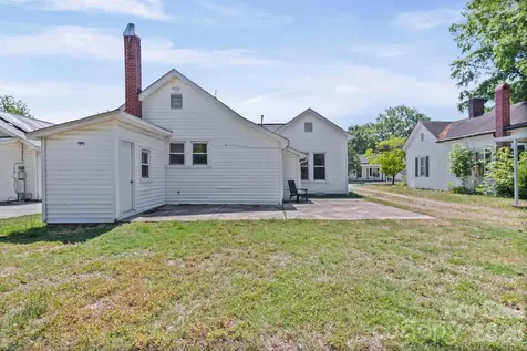 204 S East Avenue Kannapolis NC 28083