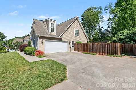 14 Halyn Lane Arden NC 28704