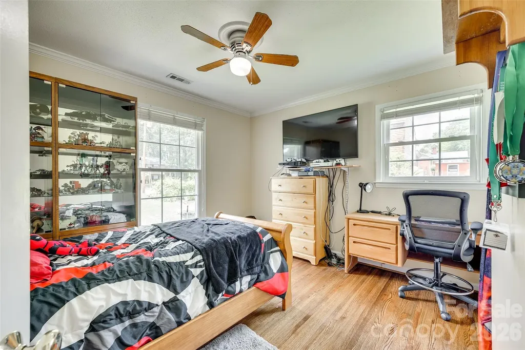1325 Bucknell Avenue Gastonia NC 28054