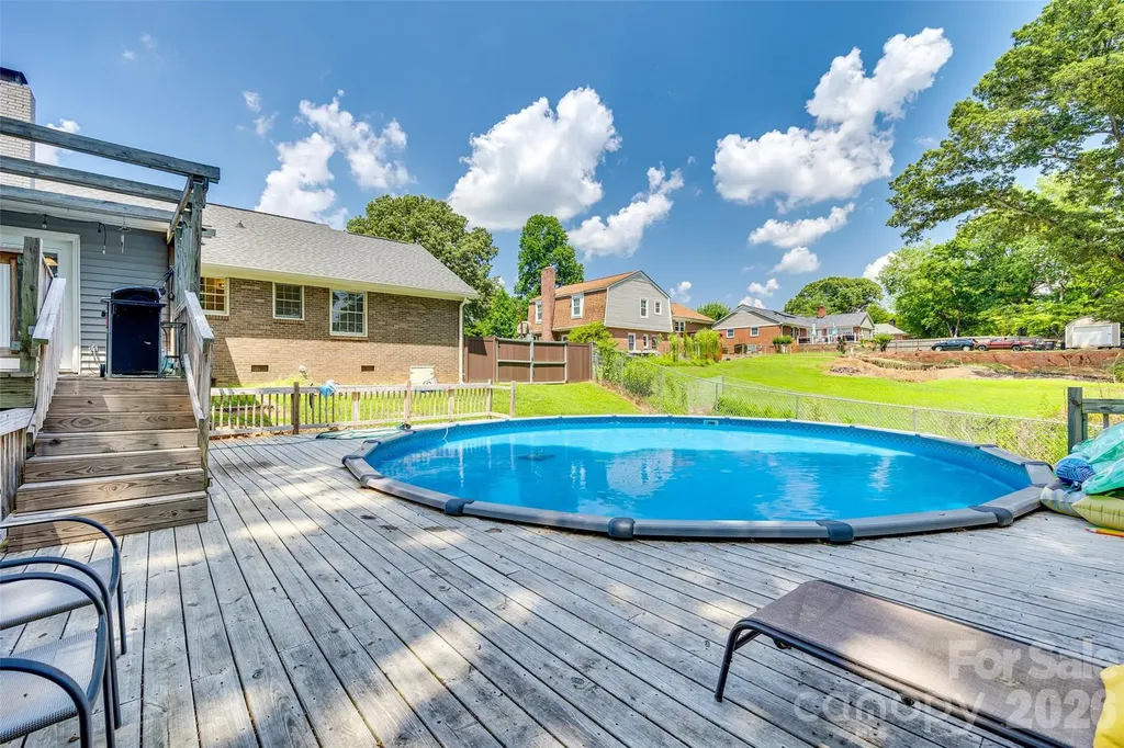 1325 Bucknell Avenue Gastonia NC 28054