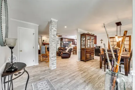 1325 Bucknell Avenue Gastonia NC 28054
