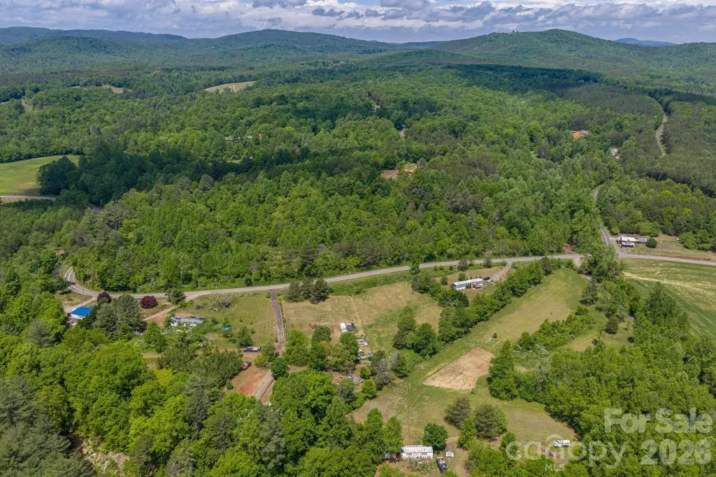 5527 Rhoney Road Connelly Springs NC 28612