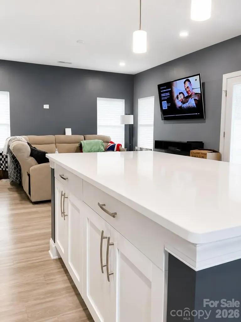 1418 Azalea Avenue Kannapolis NC 28081