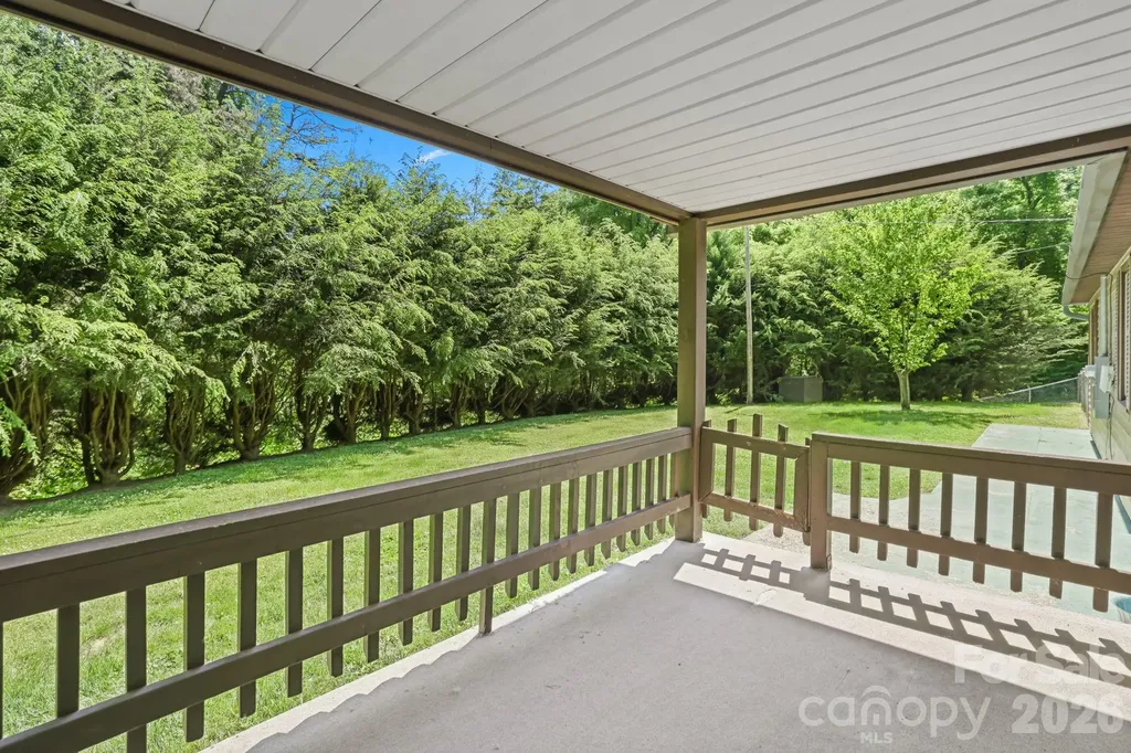 270 Slim Dillard Road Sylva NC 28779
