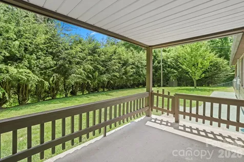 270 Slim Dillard Road Sylva NC 28779