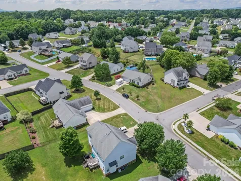 2017 Longhorn Drive Dallas NC 28034