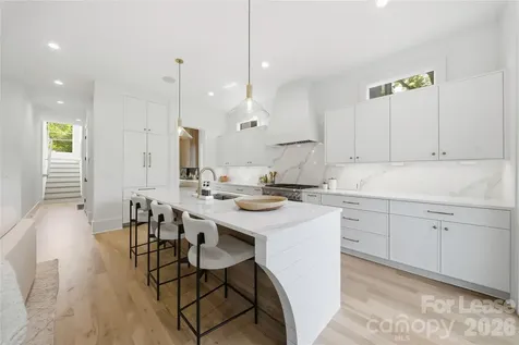 719 Charles Avenue Charlotte NC 28205