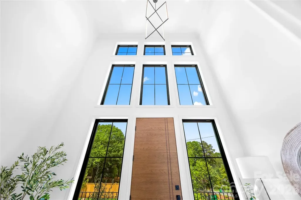 3856 Moultrie Street Charlotte NC 28209