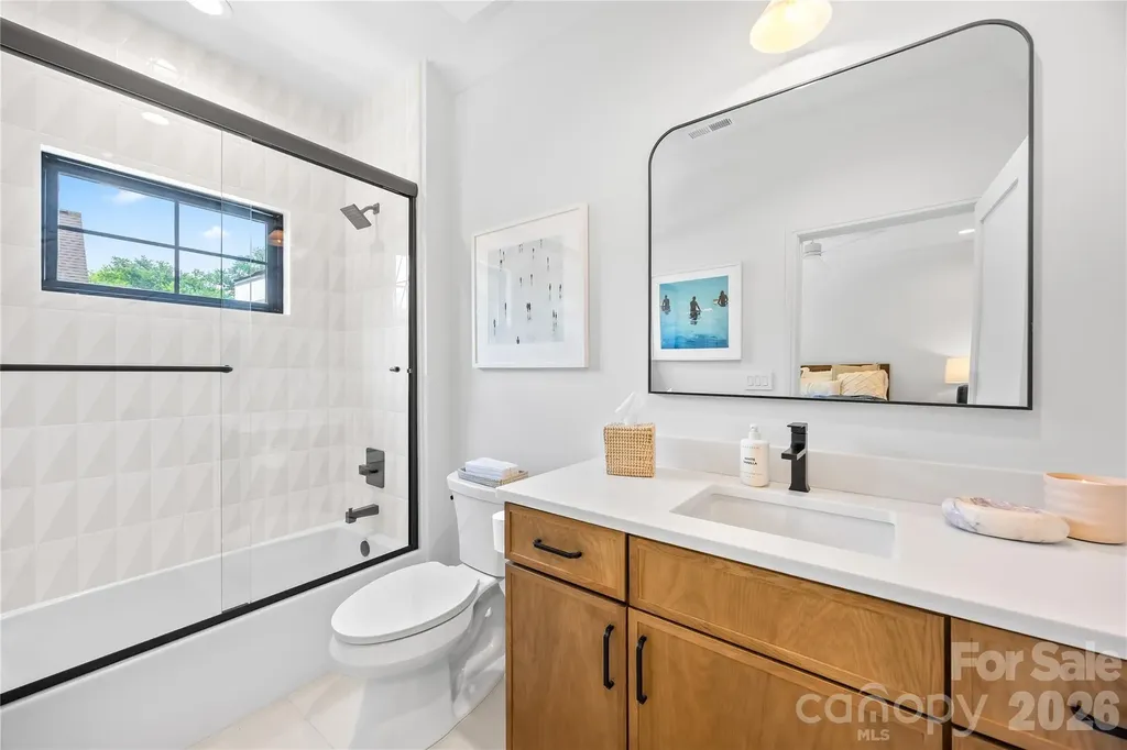 3856 Moultrie Street Charlotte NC 28209