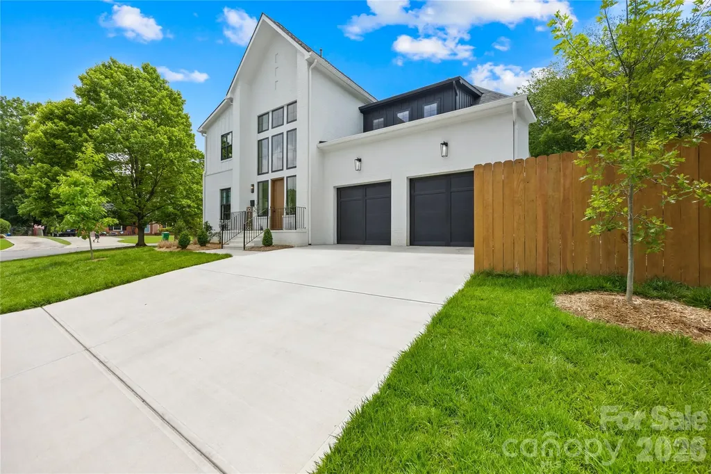 3856 Moultrie Street Charlotte NC 28209