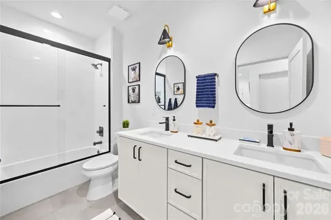 3856 Moultrie Street Charlotte NC 28209