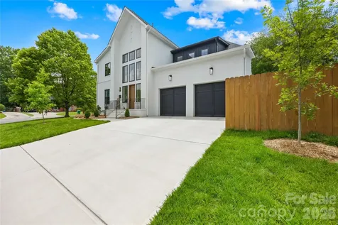 3856 Moultrie Street Charlotte NC 28209