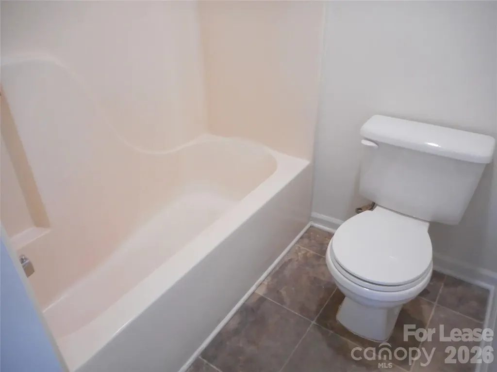 5901 Meadow Hill Drive Charlotte NC 28212