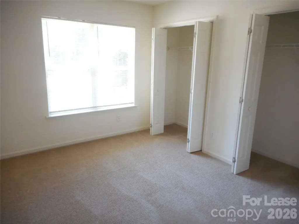 5901 Meadow Hill Drive Charlotte NC 28212