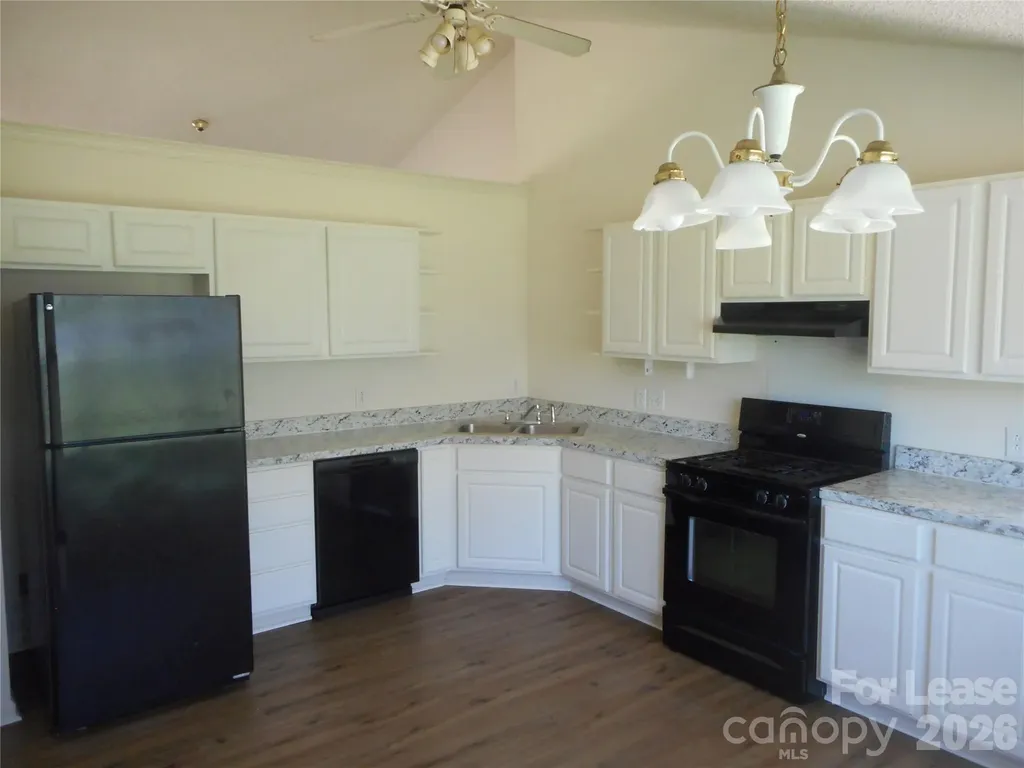5901 Meadow Hill Drive Charlotte NC 28212
