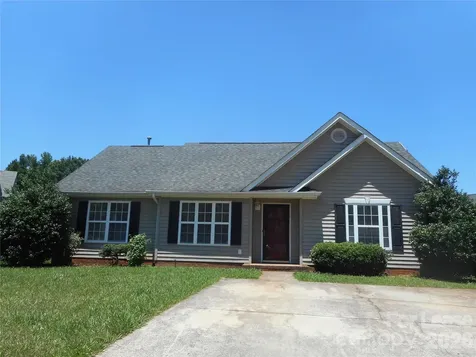 5901 Meadow Hill Drive Charlotte NC 28212