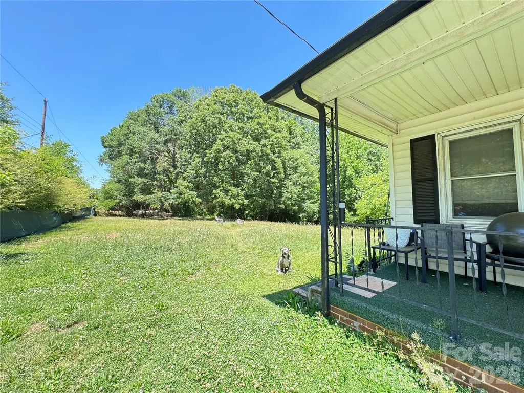 704 Morningside Drive Mount Holly NC 28120