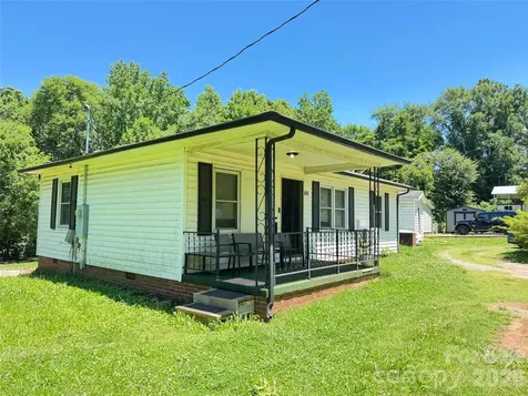 704 Morningside Drive Mount Holly NC 28120
