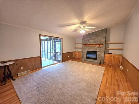 320 Huffstetler Lake Road Dallas NC 28034