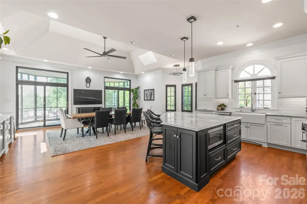 5400 Challisford Lane Charlotte NC 28226
