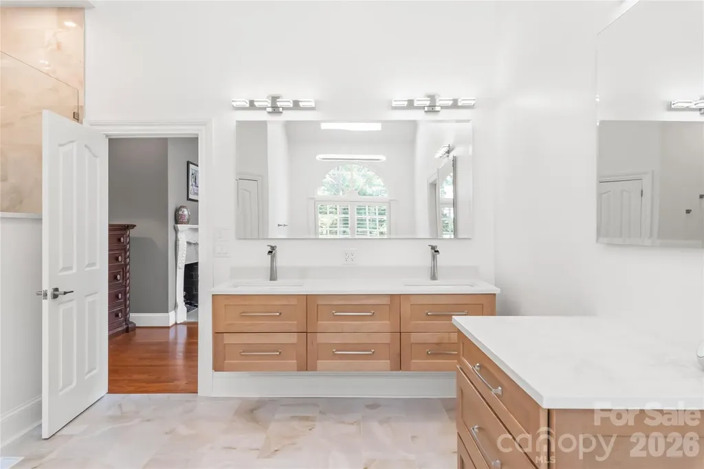 5400 Challisford Lane Charlotte NC 28226