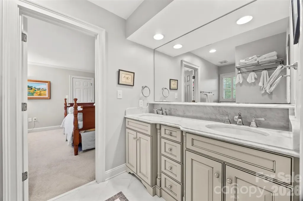 15901 Riverpointe Drive Charlotte NC 28278