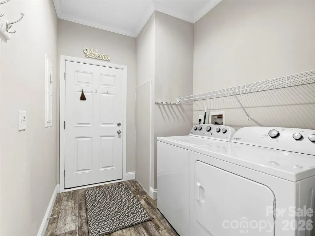 64 Drexel Road Hendersonville NC 28739