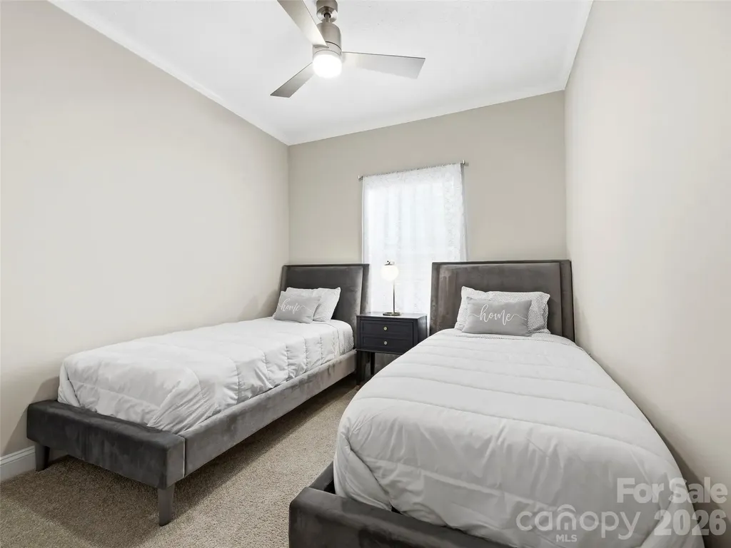 64 Drexel Road Hendersonville NC 28739