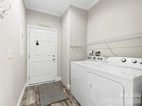 64 Drexel Road Hendersonville NC 28739