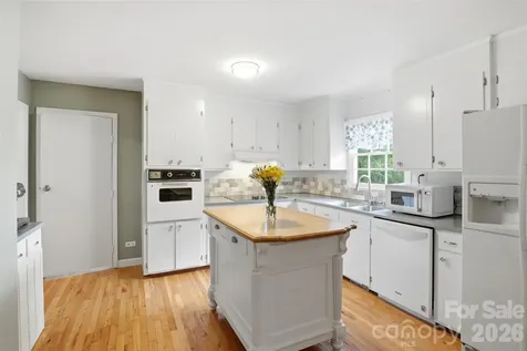 2848 Walter Drive NW Concord NC 28027
