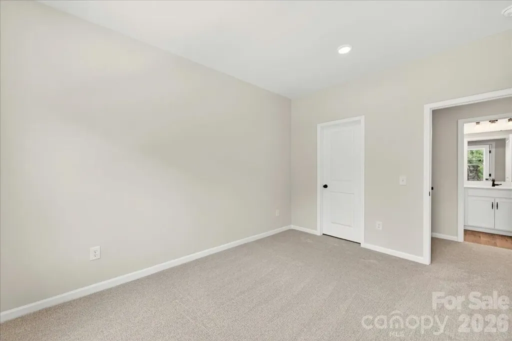 6319 Haller Street Charlotte NC 28227