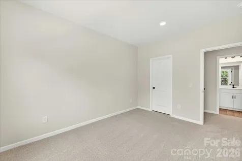 6319 Haller Street Charlotte NC 28227