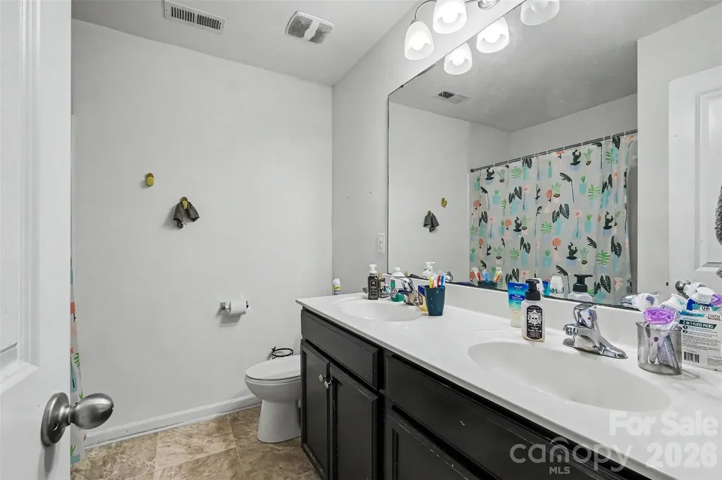 8515 Mansell Court Charlotte NC 28215