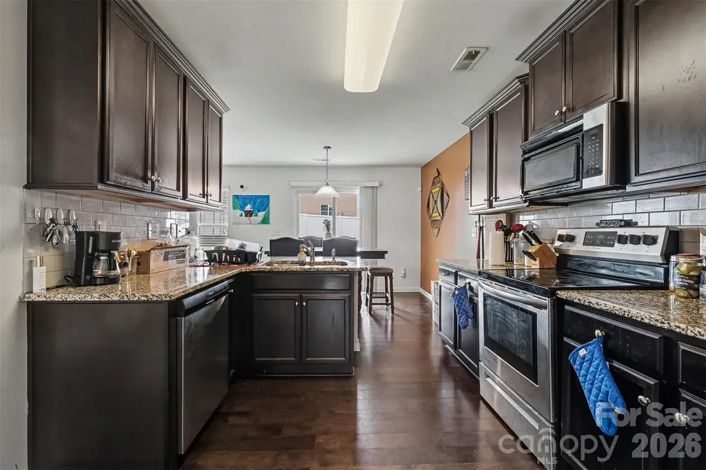 8515 Mansell Court Charlotte NC 28215