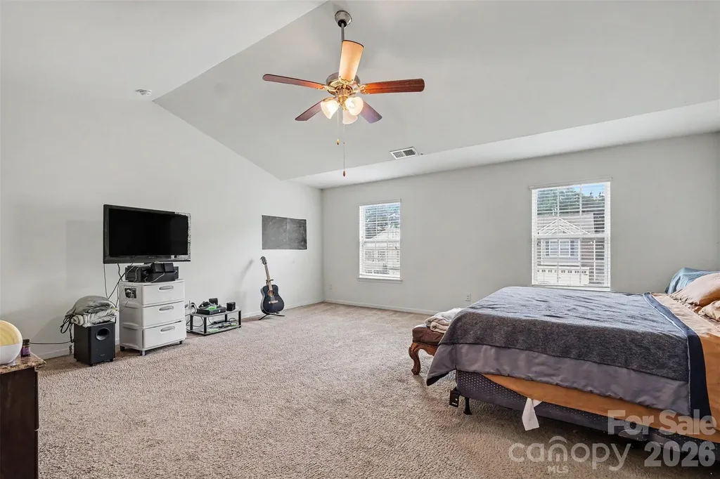 8515 Mansell Court Charlotte NC 28215