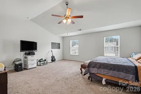 8515 Mansell Court Charlotte NC 28215