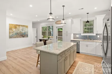 445 Governors View Road Asheville NC 28805