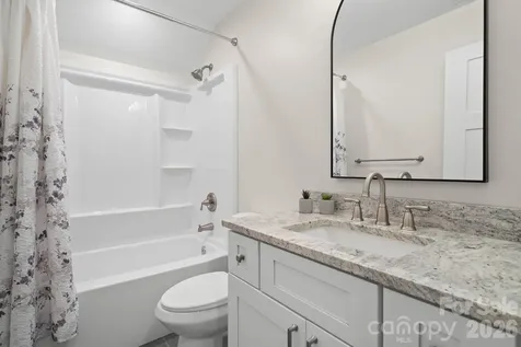 445 Governors View Road Asheville NC 28805